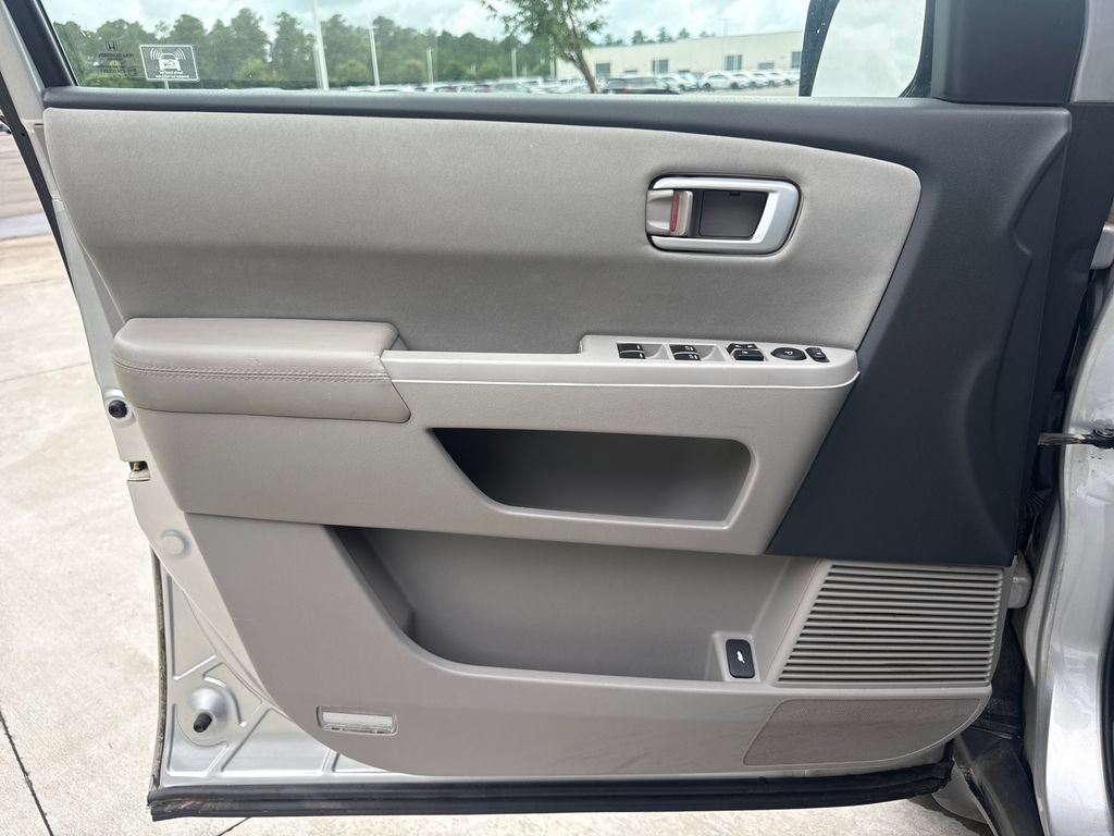 Used 2011 Honda Pilot EX image 13