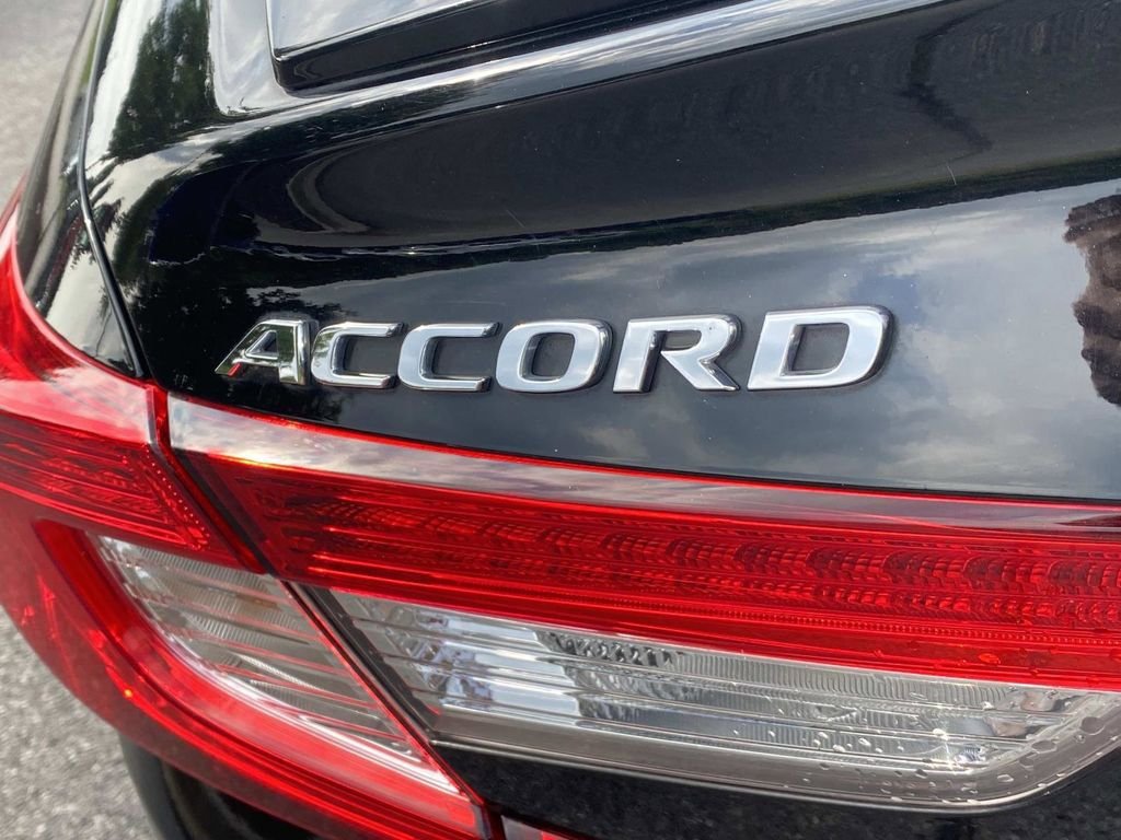 Used 2022 Honda Accord Sport Special Edition image 6