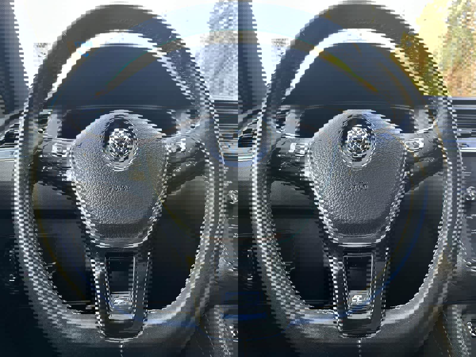 Used 2020 Volkswagen Tiguan SEL Premium R-Line w/ 3rd Row Seat Package image 16