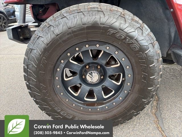 Used 2008 Jeep Wrangler Unlimited Sahara w/ Dual Top Group image 9