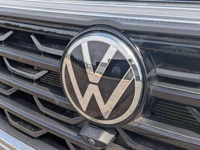 Used 2024 Volkswagen Atlas SEL Premium R-Line AWD/4WD image 9