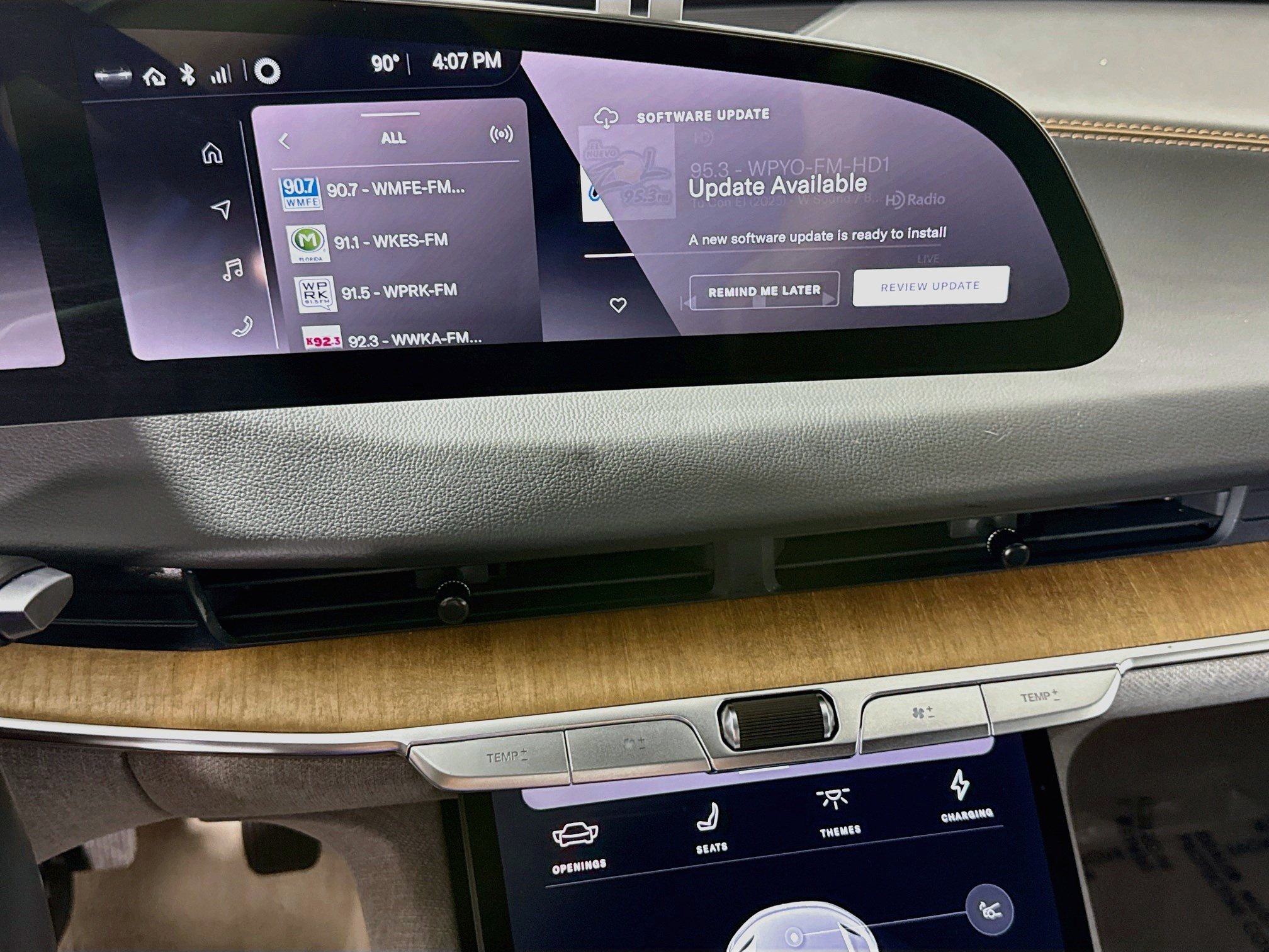 Used 2024 Lucid Air Touring AWD/4WD image 18