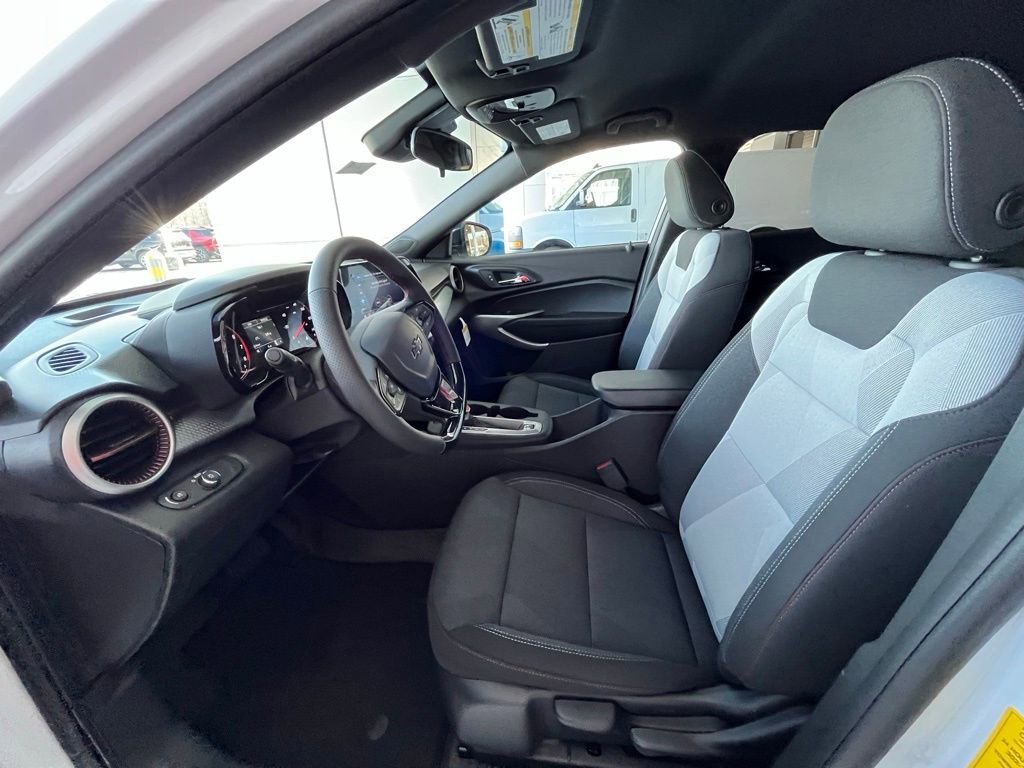 New 2026 Chevrolet Trax RS w/ Driver Confidence Package image 12