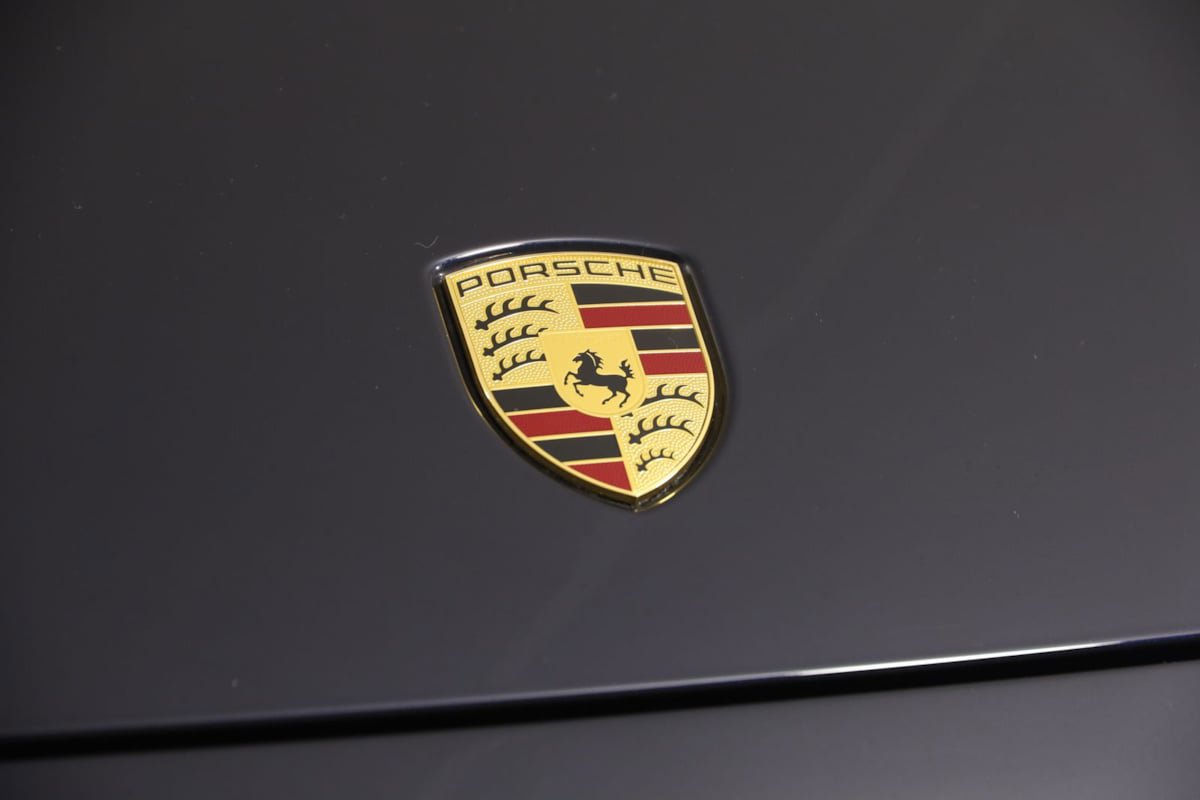 Used 2022 Porsche Cayenne Platinum Edition w/ Premium Package Plus AWD/4WD image 17