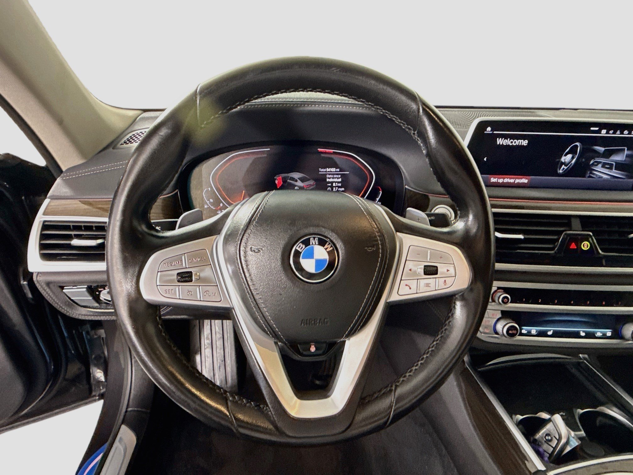 Used 2022 BMW 740i RWD image 13