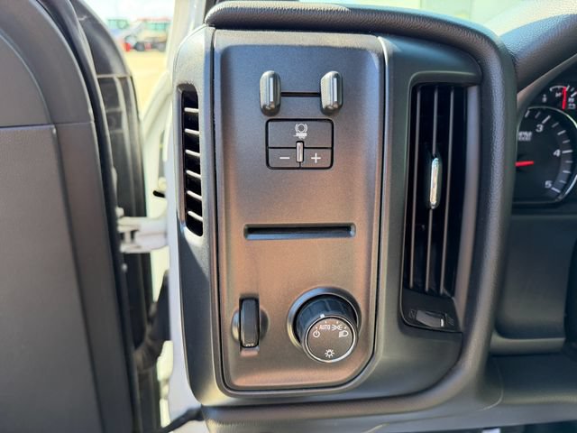 Used 2017 Chevrolet Silverado 3500 W/T AWD/4WD image 18