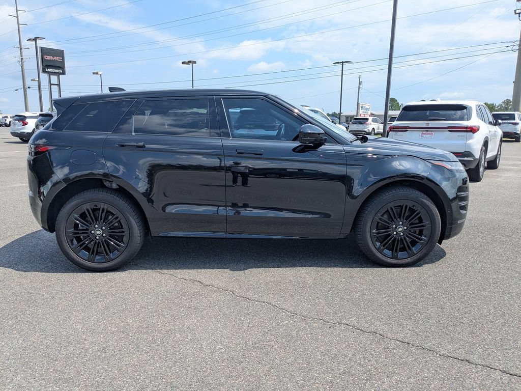 Used 2025 Land Rover Range Rover Evoque Dynamic SE AWD/4WD image 3