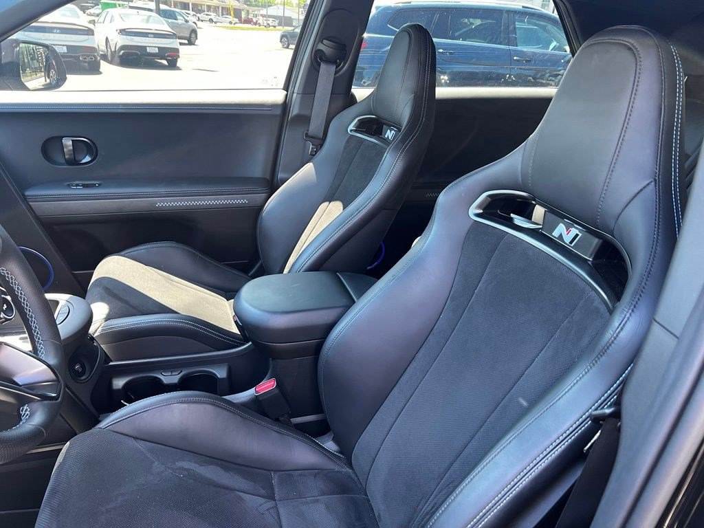 Certified 2025 Hyundai Ioniq 5 N AWD/4WD image 3