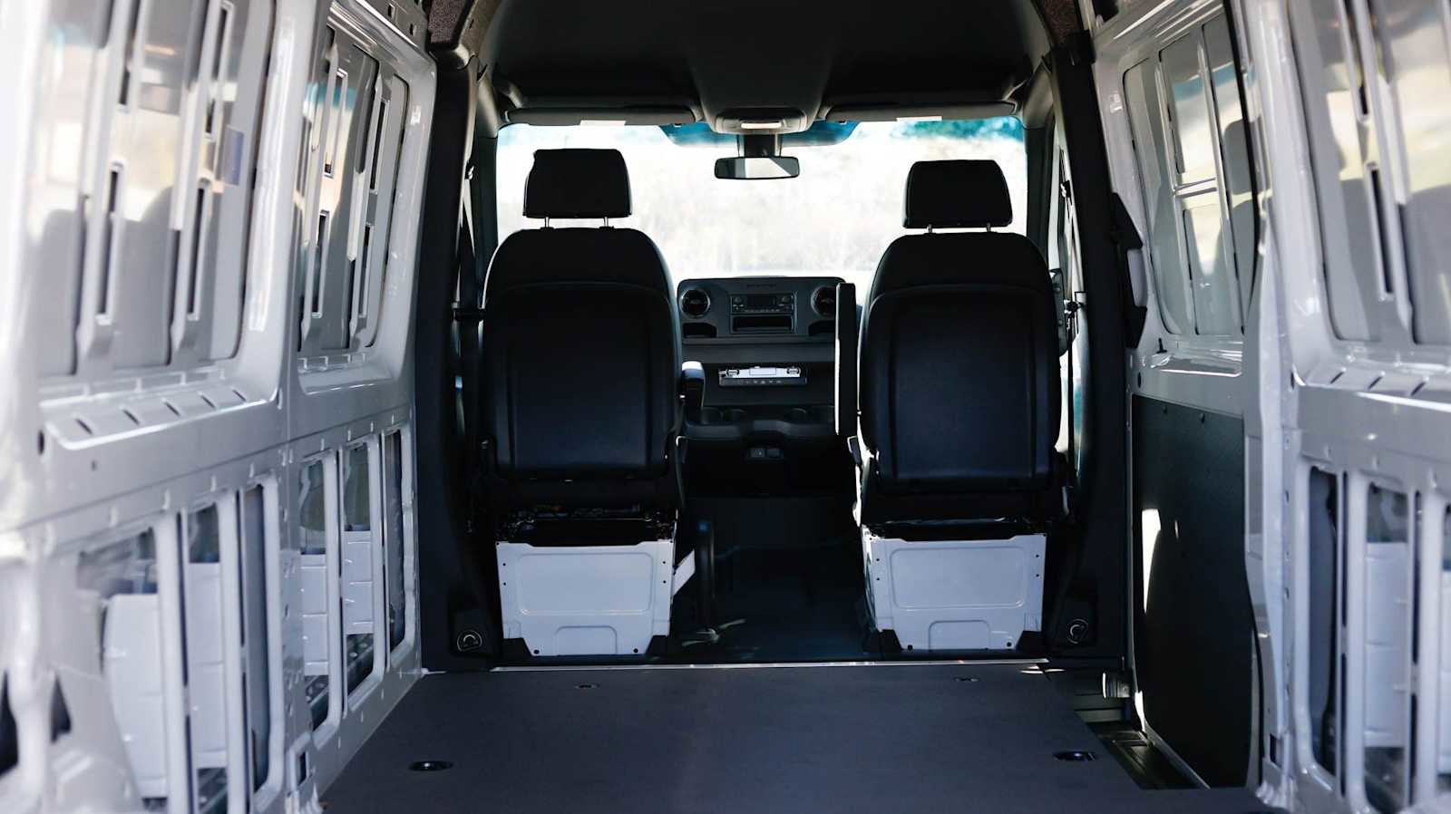 New 2025 Mercedes-Benz Sprinter 2500 image 19