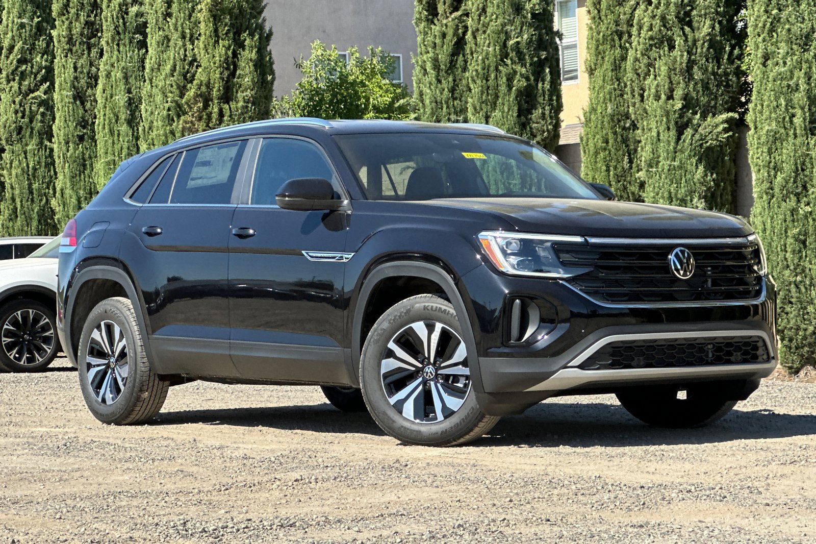 New 2026 Volkswagen Atlas Cross Sport SE AWD/4WD image 2