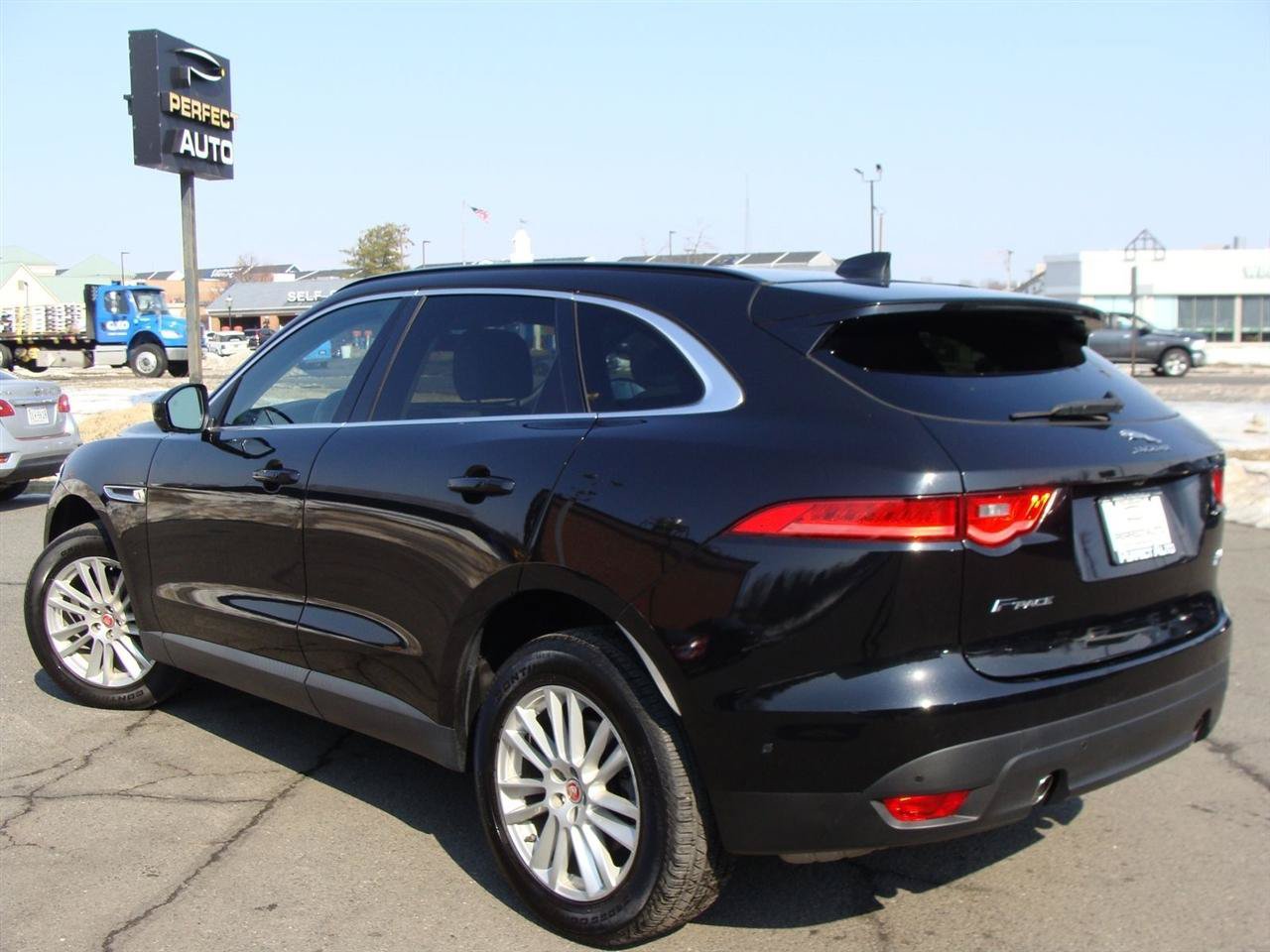 Used 2020 Jaguar F-PACE Prestige AWD/4WD image 4