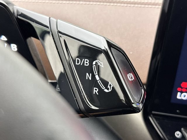 Used 2023 Volkswagen ID.4 Pro AWD/4WD image 22