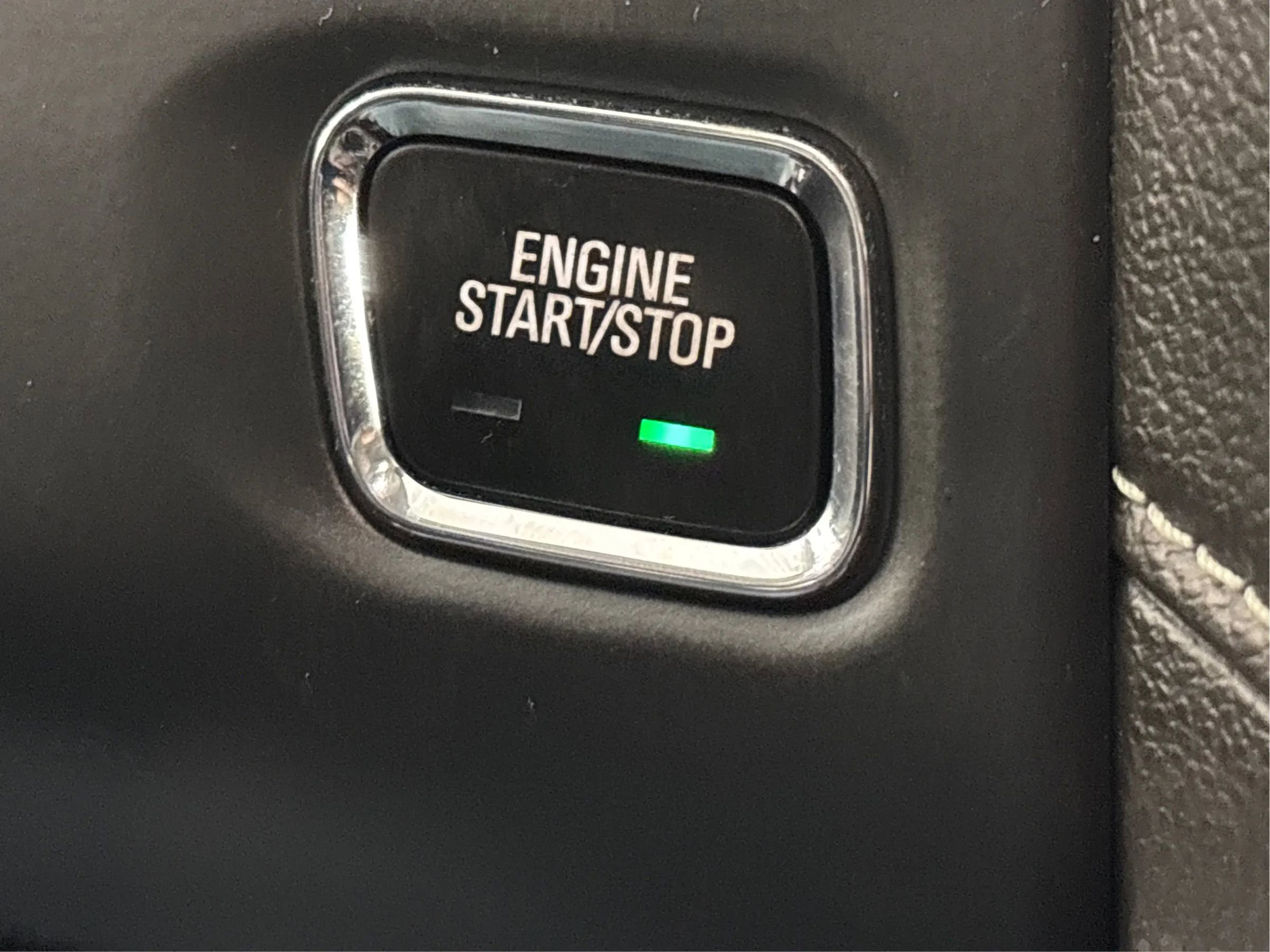 Used 2020 GMC Acadia Denali w/ Denali Ultimate Package image 39