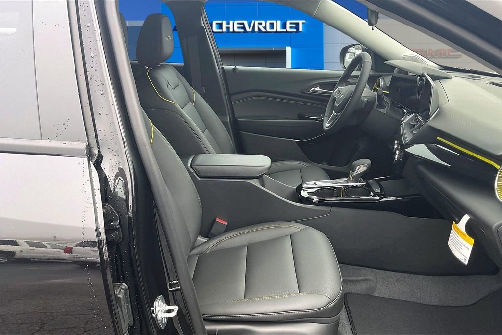New 2026 Chevrolet Trax ACTIV w/ Driver Confidence Package image 11