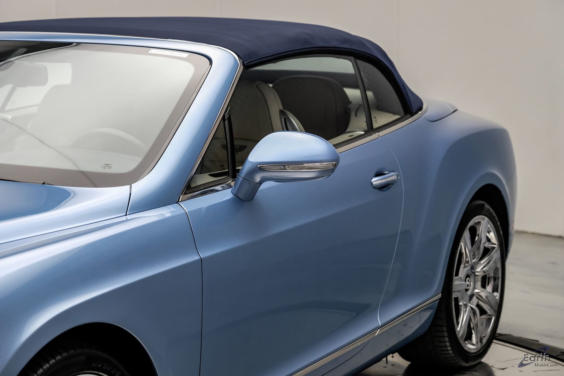 Used 2011 Bentley Continental GTC image 35