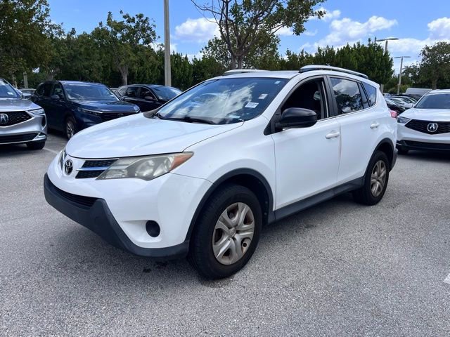 Used 2013 Toyota RAV4 LE image 3