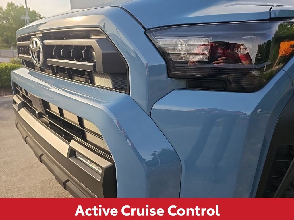 Used 2026 Toyota 4Runner SR5 AWD/4WD image 24