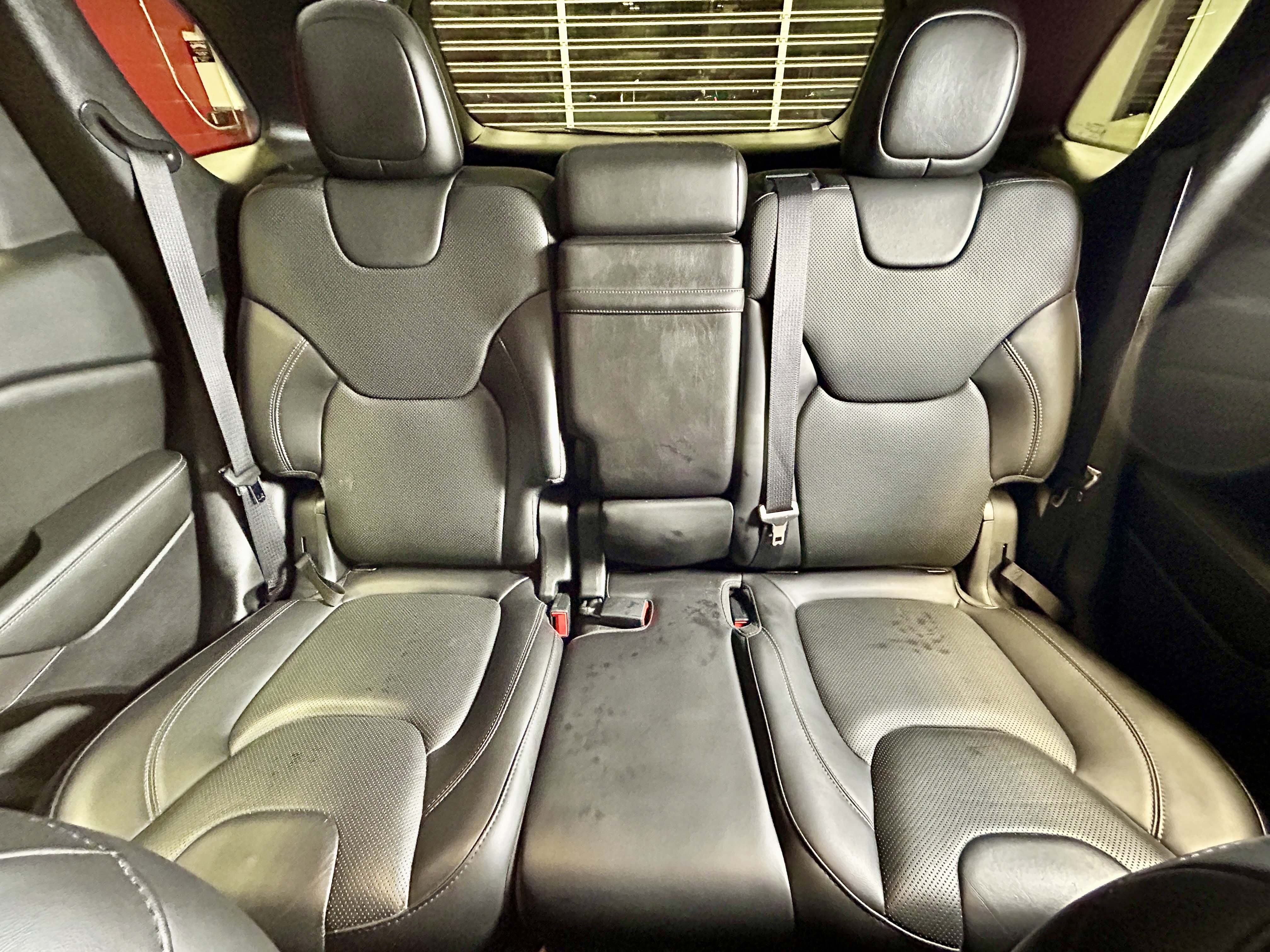 Used 2019 Jeep Cherokee Limited w/ Luxury Group image 29