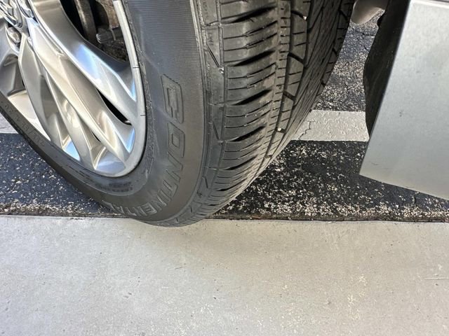 Used 2023 Buick Enclave Avenir w/ Avenir Technology Package image 13