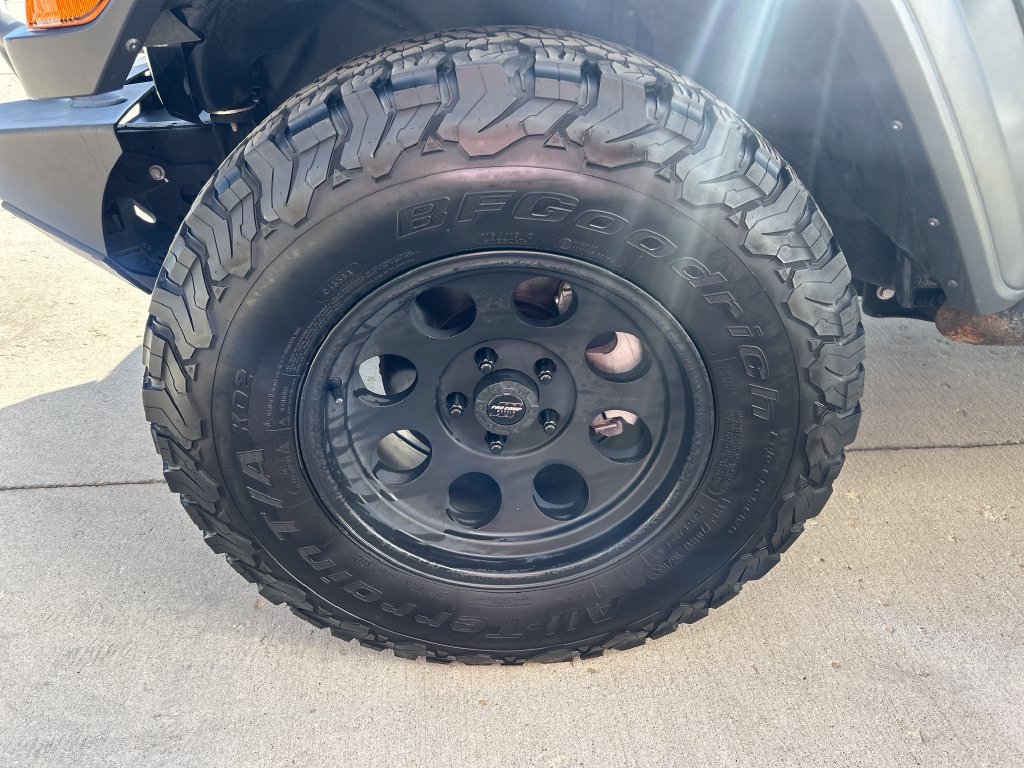 Used 2019 Jeep Wrangler Unlimited Sport S AWD/4WD image 16