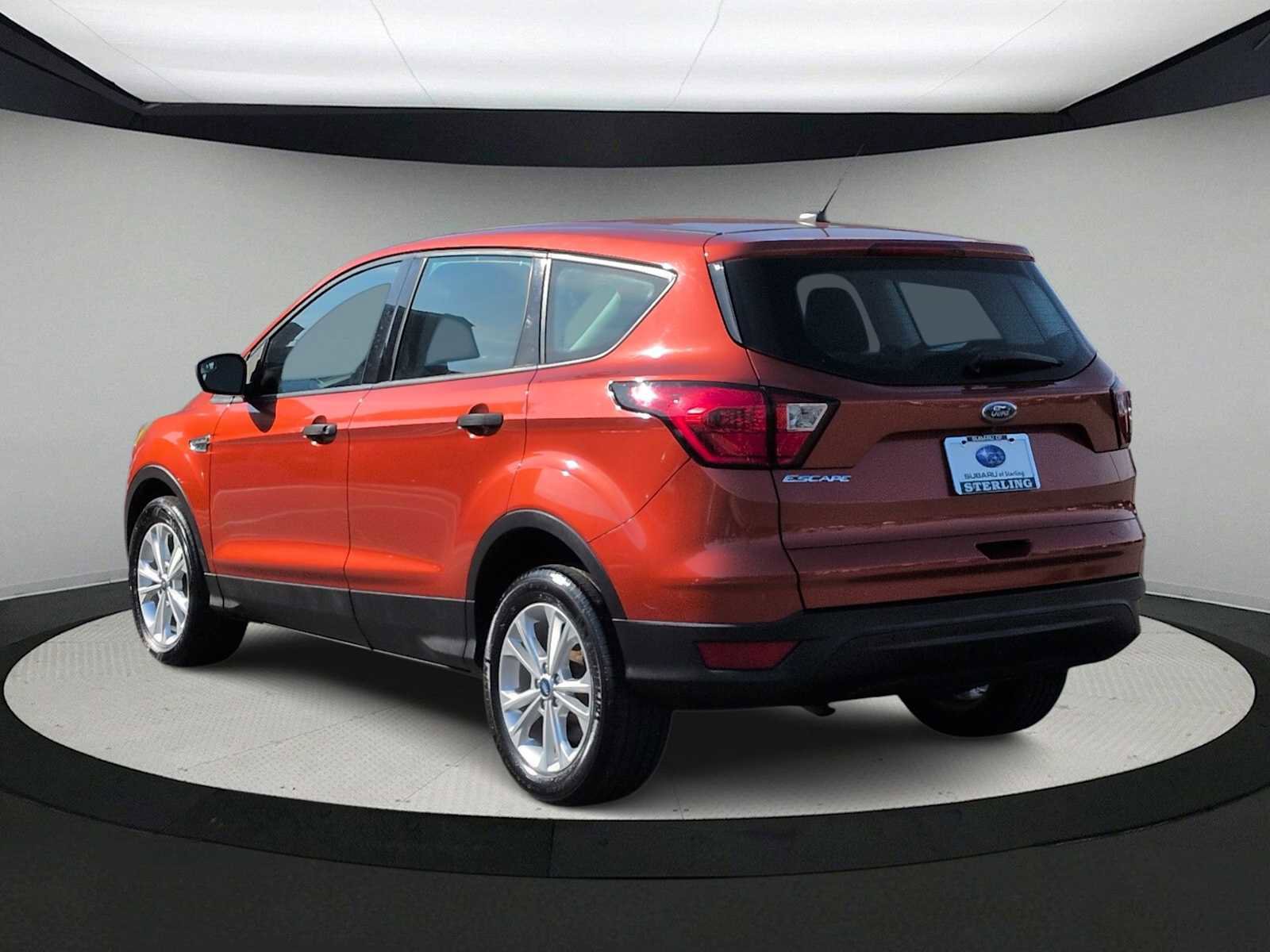 Used 2019 Ford Escape S image 6