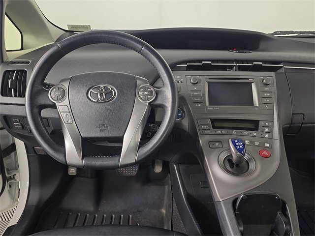 Used 2015 Toyota Prius Persona Series image 9