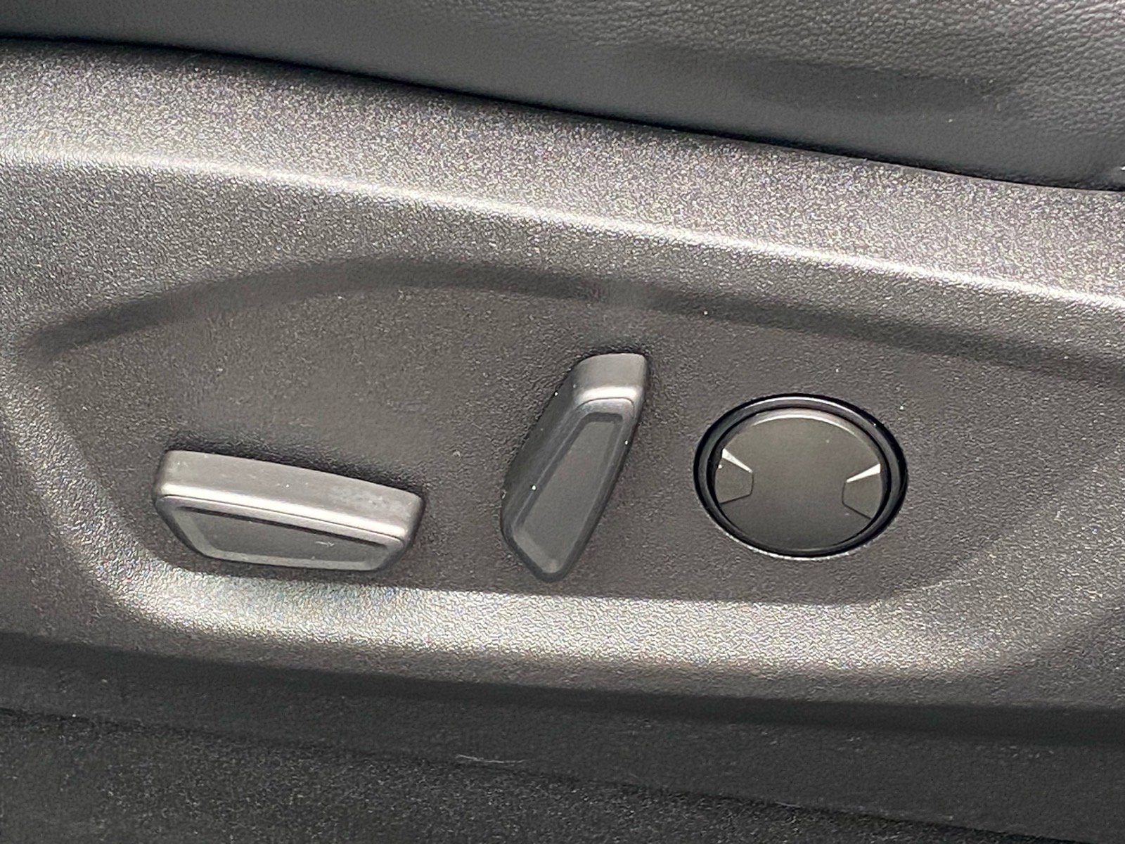 Certified 2022 Ford Edge SEL w/ Convenience Package image 14