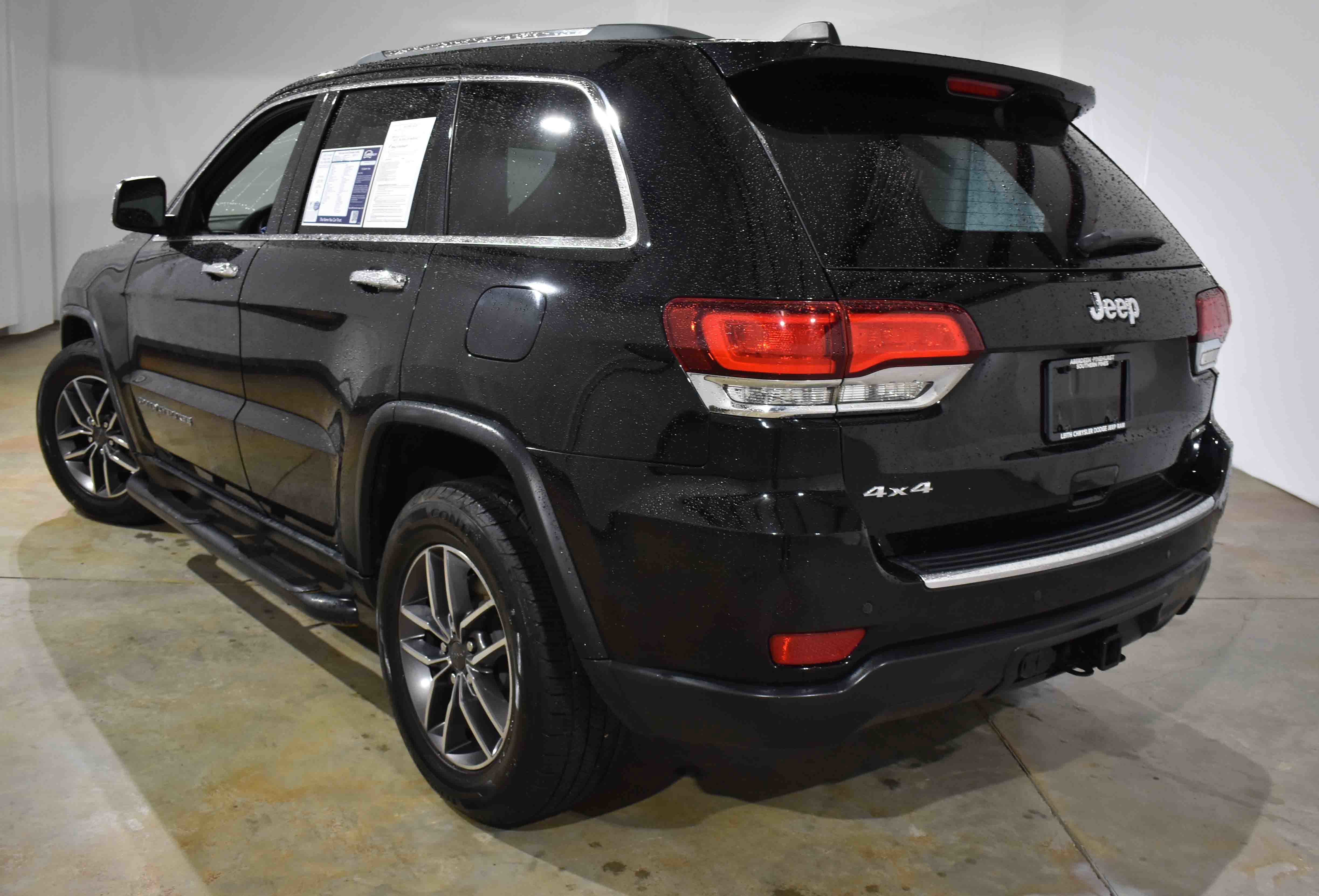 Used 2020 Jeep Grand Cherokee Limited w/ Trailer Tow Group IV image 7