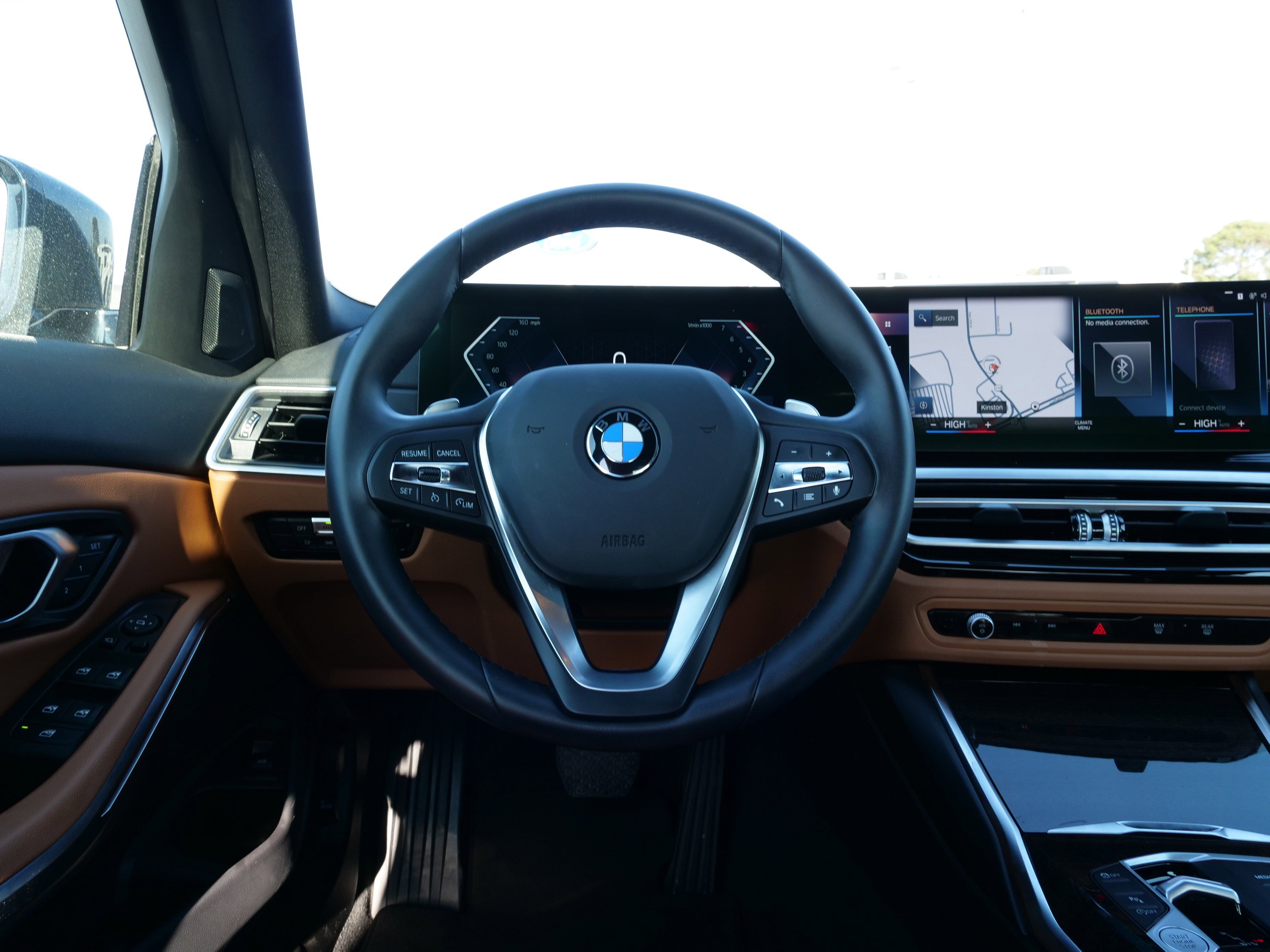 Certified 2023 BMW 330i Sedan w/ Convenience Package image 21