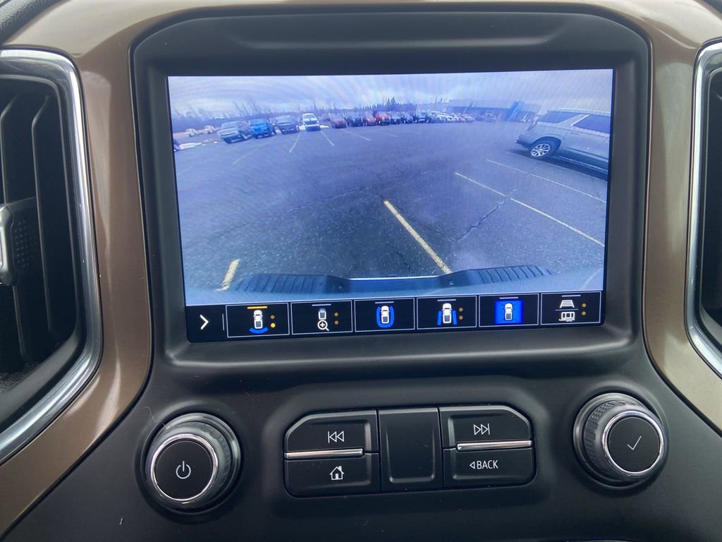 Certified 2022 Chevrolet Silverado 3500 High Country w/ Z71 Off-Road Package image 15