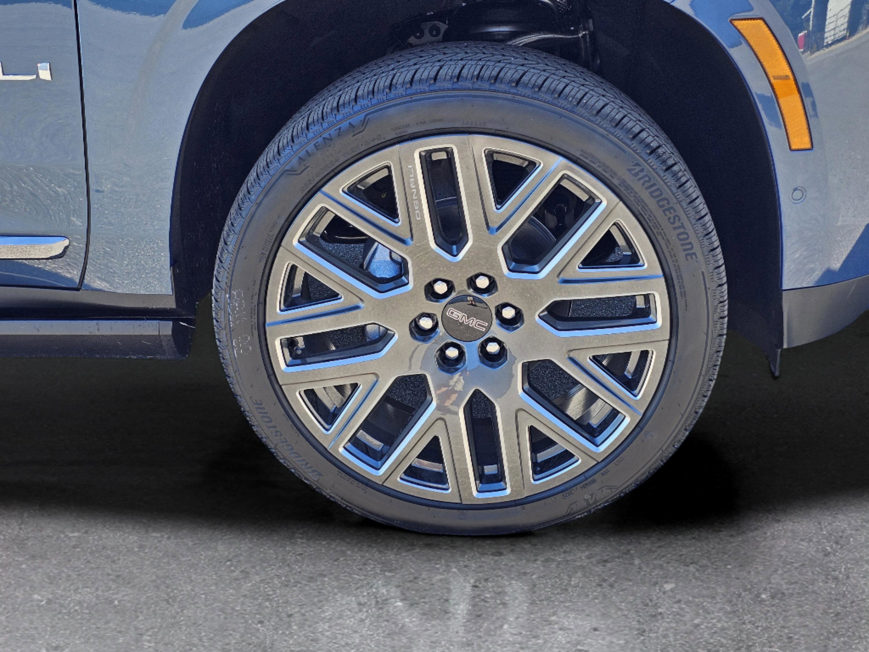 New 2026 GMC Yukon Denali Ultimate image 4