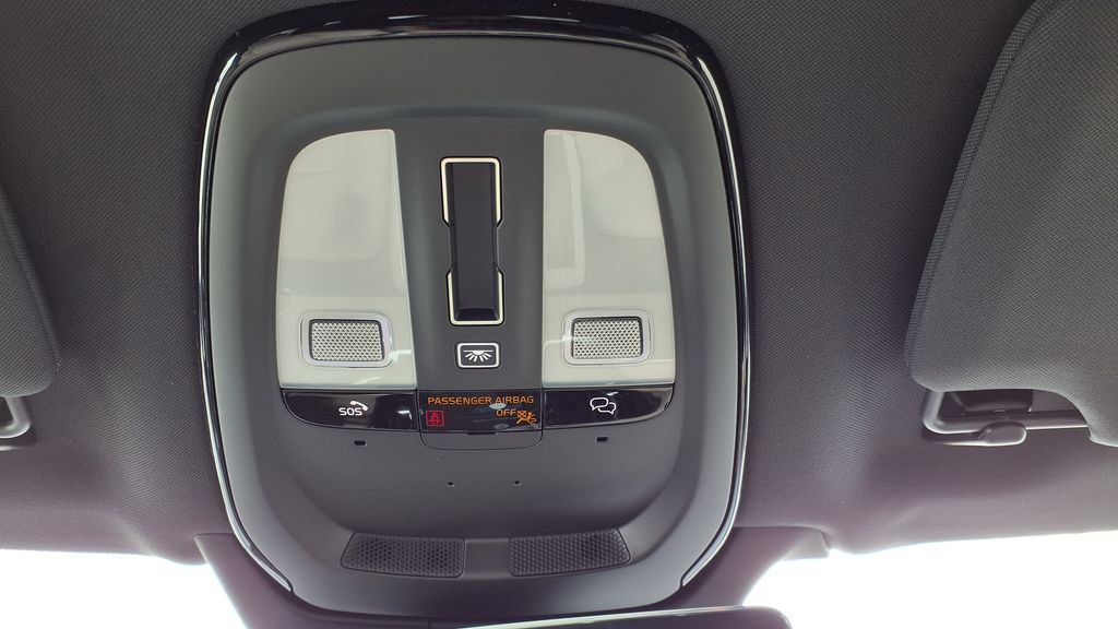 New 2026 Volvo XC90 B6 Plus w/ Protection Package Premier AWD/4WD image 19