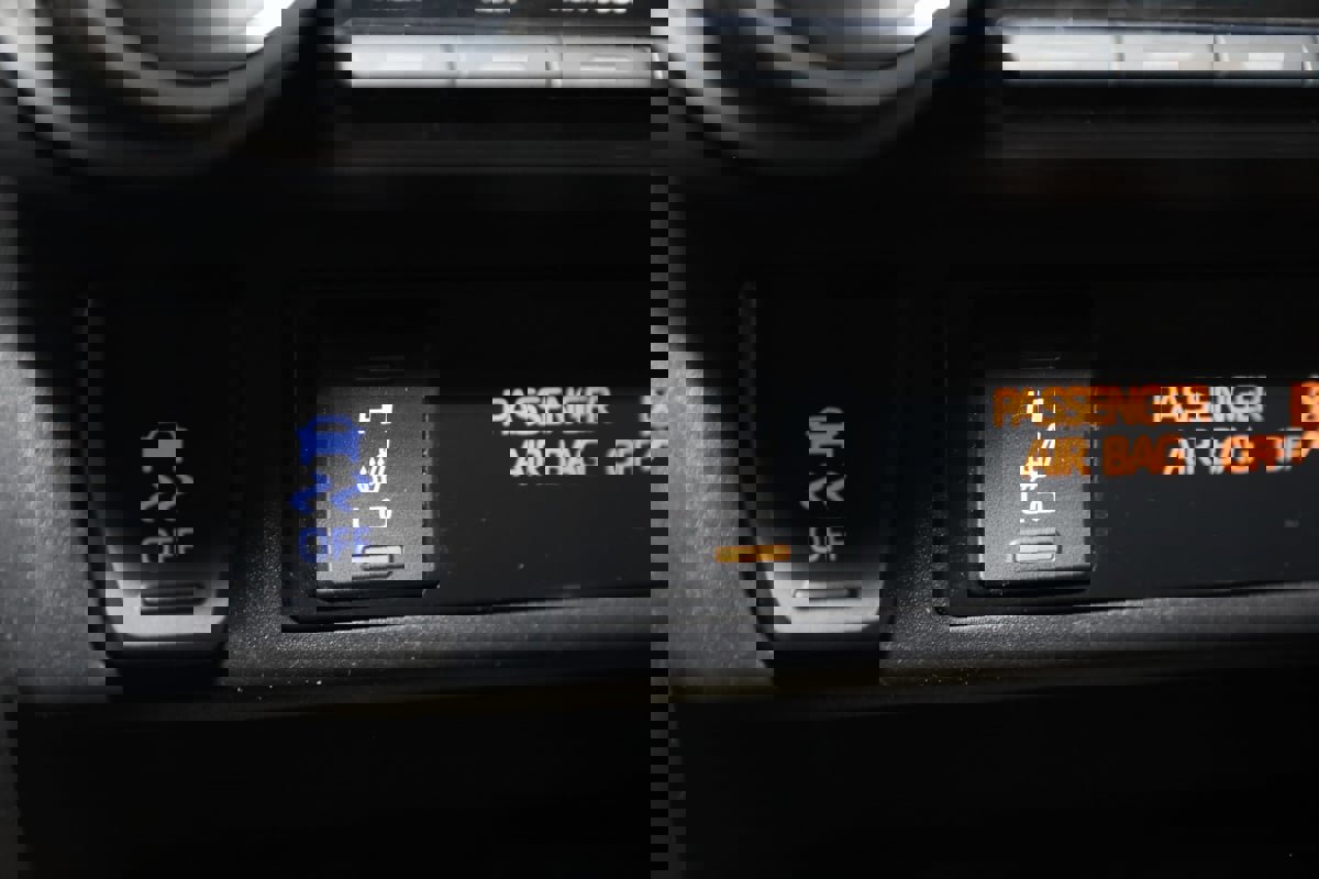 Used 2021 Toyota RAV4 XSE image 8