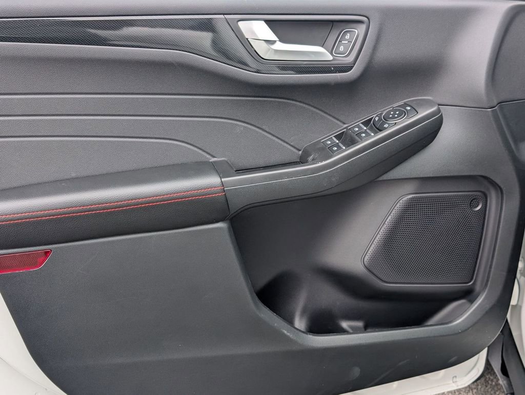 New 2026 Ford Escape ST-Line w/ Cold Weather Package image 22