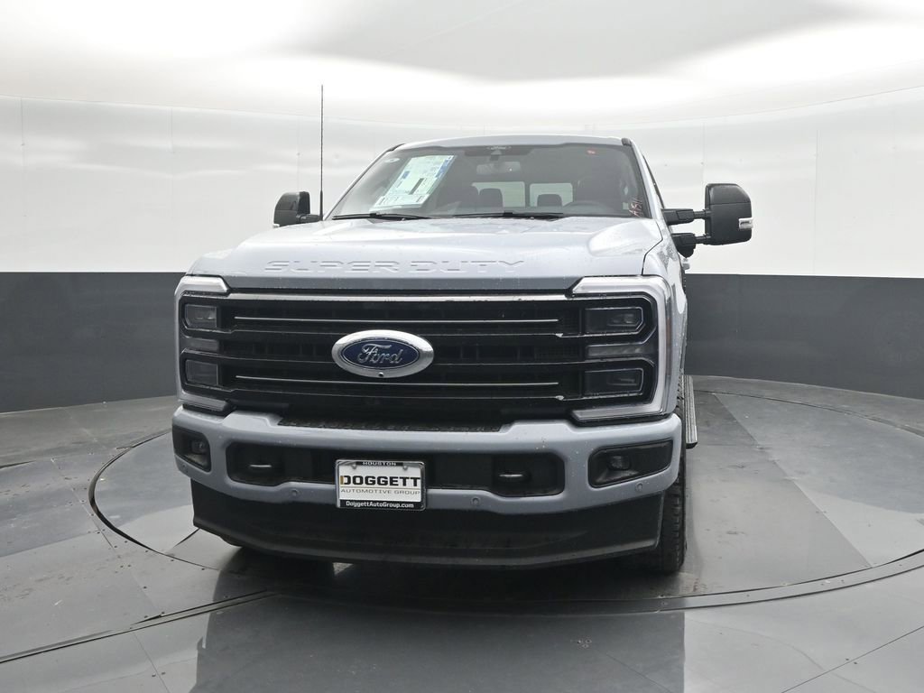 New 2026 Ford F250 Platinum w/ FX4 Off-Road Package image 5