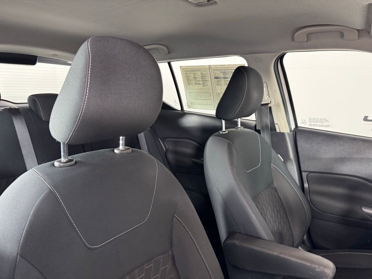 Used 2021 Nissan Kicks S image 28