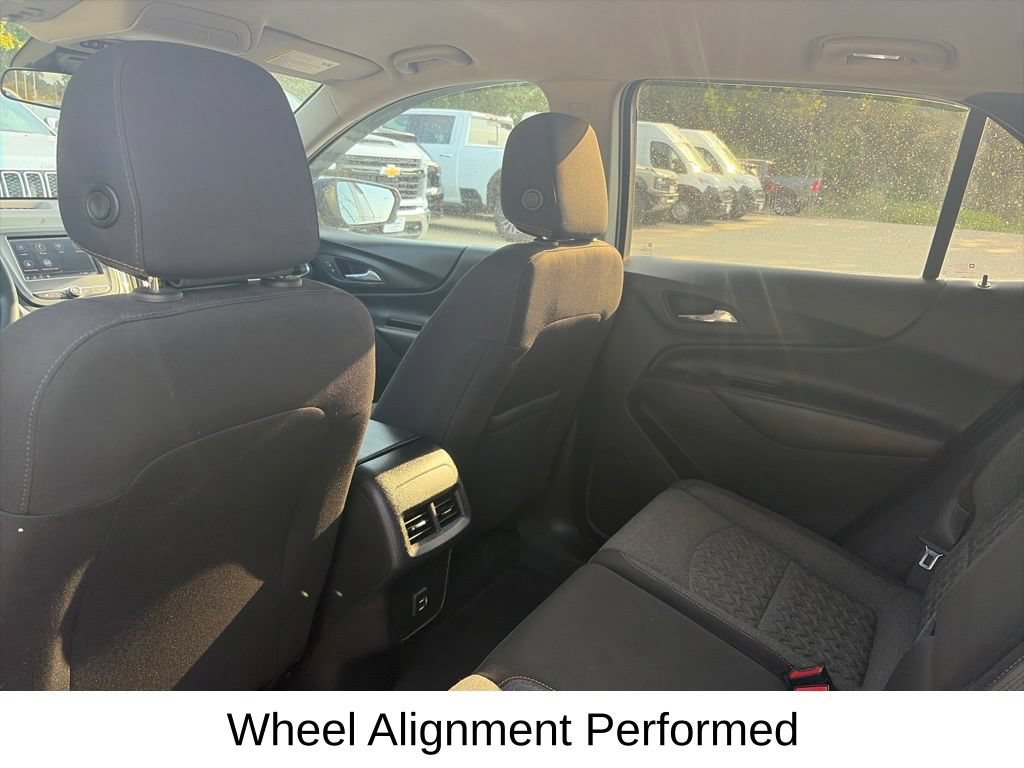 Used 2022 Chevrolet Equinox LT AWD/4WD image 12