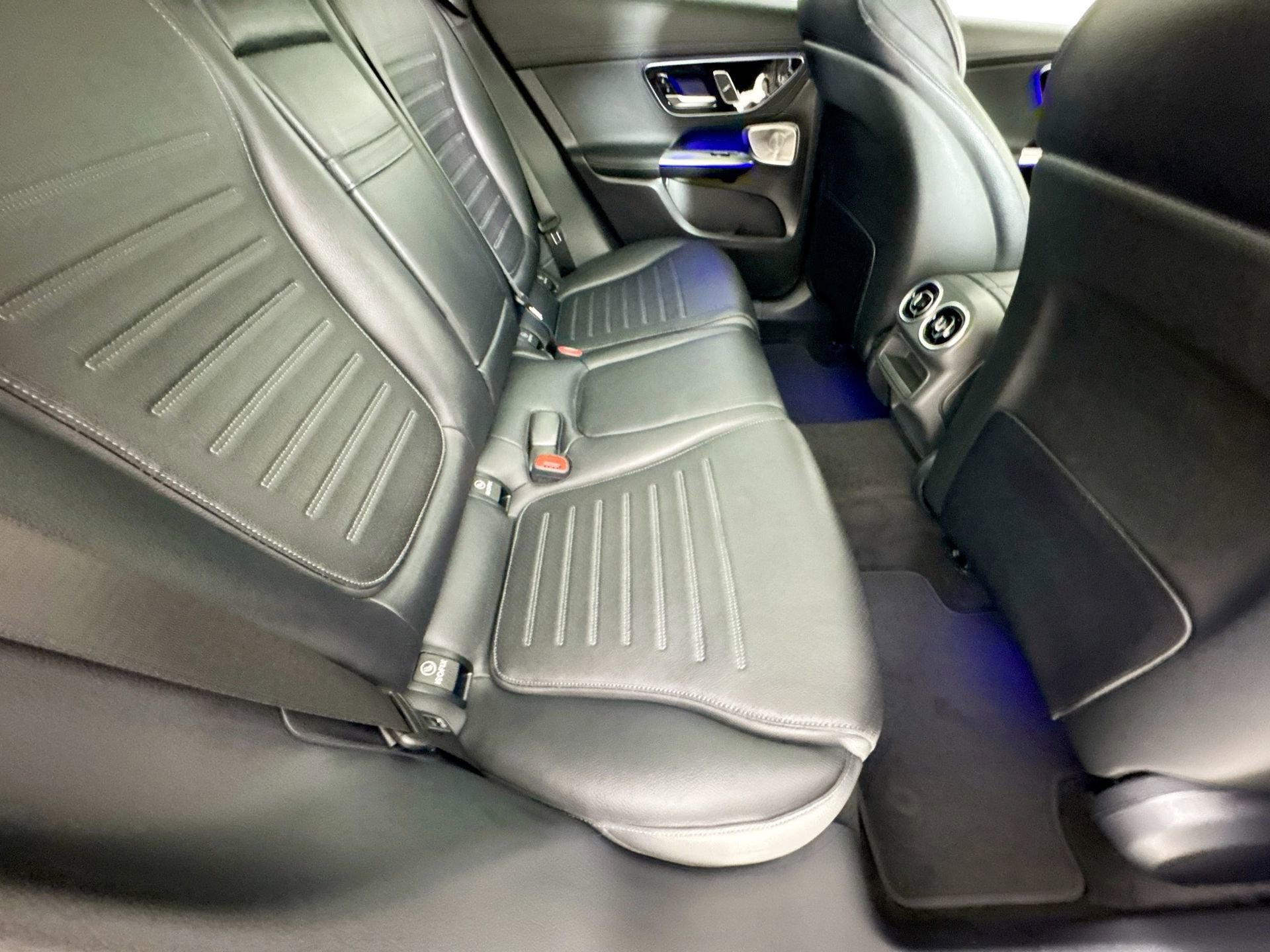 New 2026 Mercedes-Benz GLC 350e 4MATIC image 30