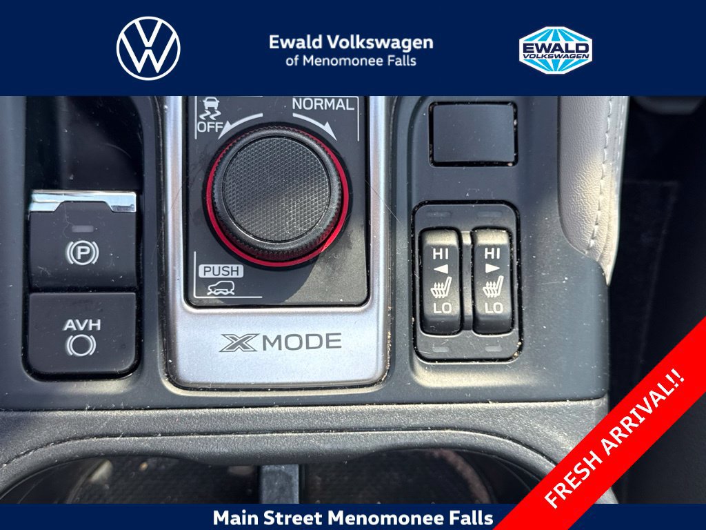 Used 2024 Subaru Forester Premium AWD/4WD image 12