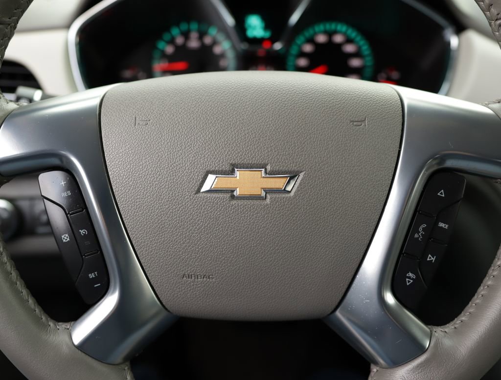 Used 2017 Chevrolet Traverse LT image 10
