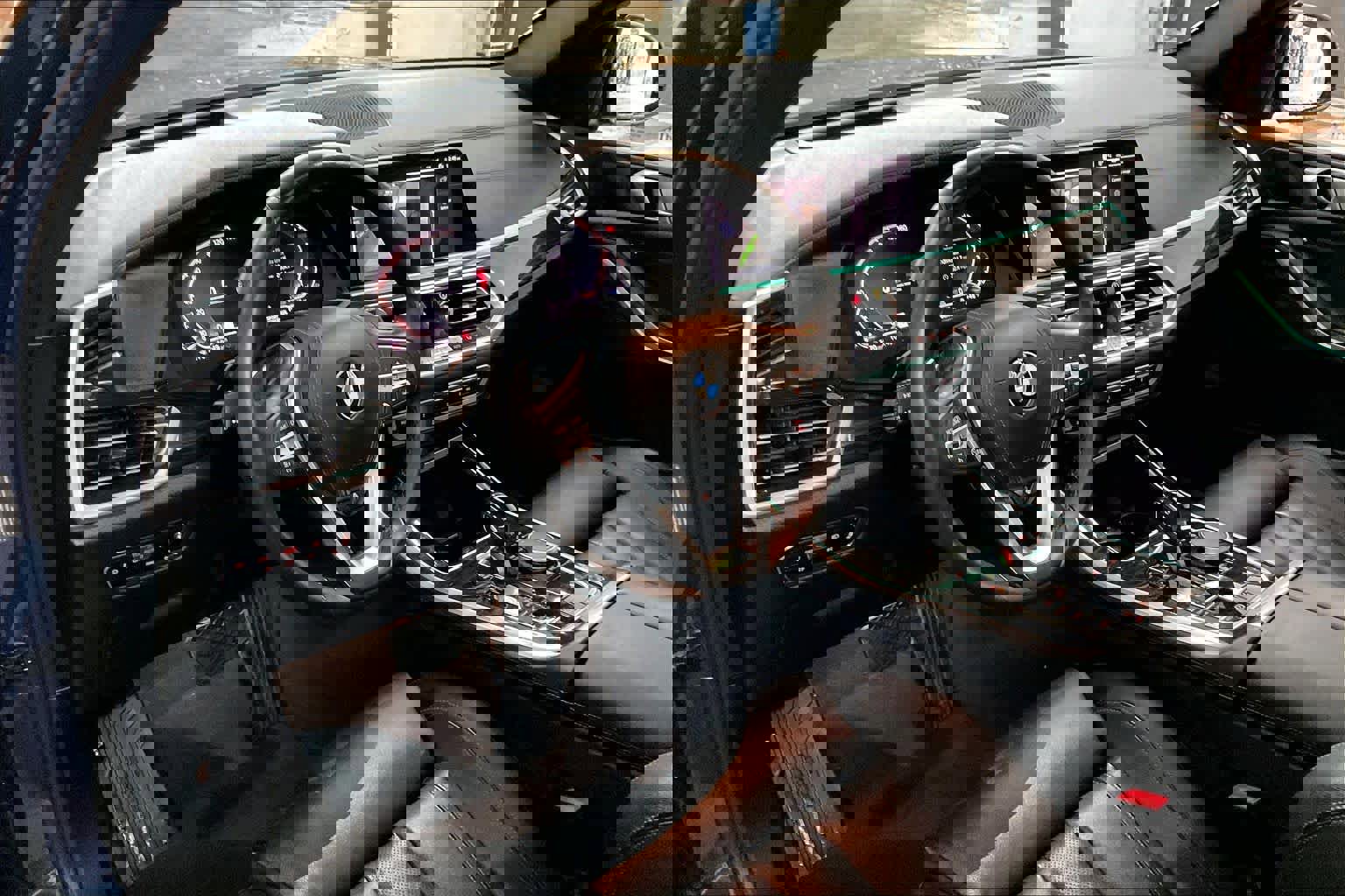 Used 2020 BMW X5 xDrive40i w/ Premium Package image 15