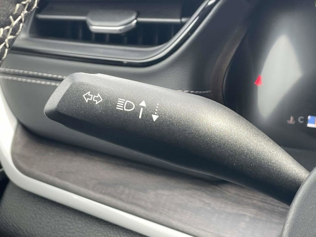 New 2026 Jeep Grand Cherokee L Limited image 29