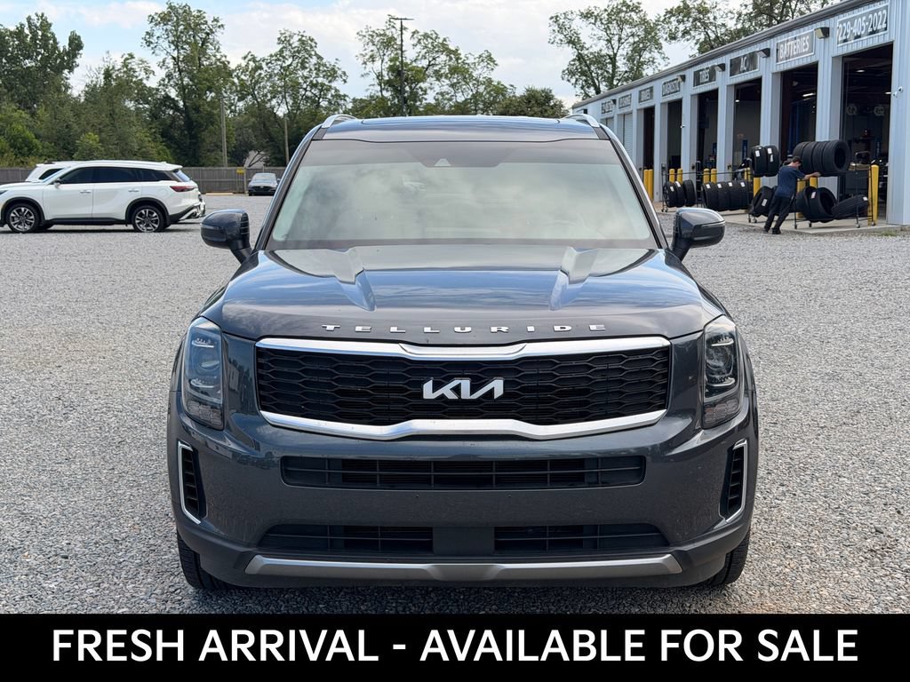 Used 2022 Kia Telluride S AWD/4WD image 2