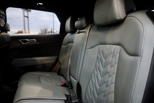 Used 2023 Kia Sportage X-Line w/ X-Line Premium Package image 36