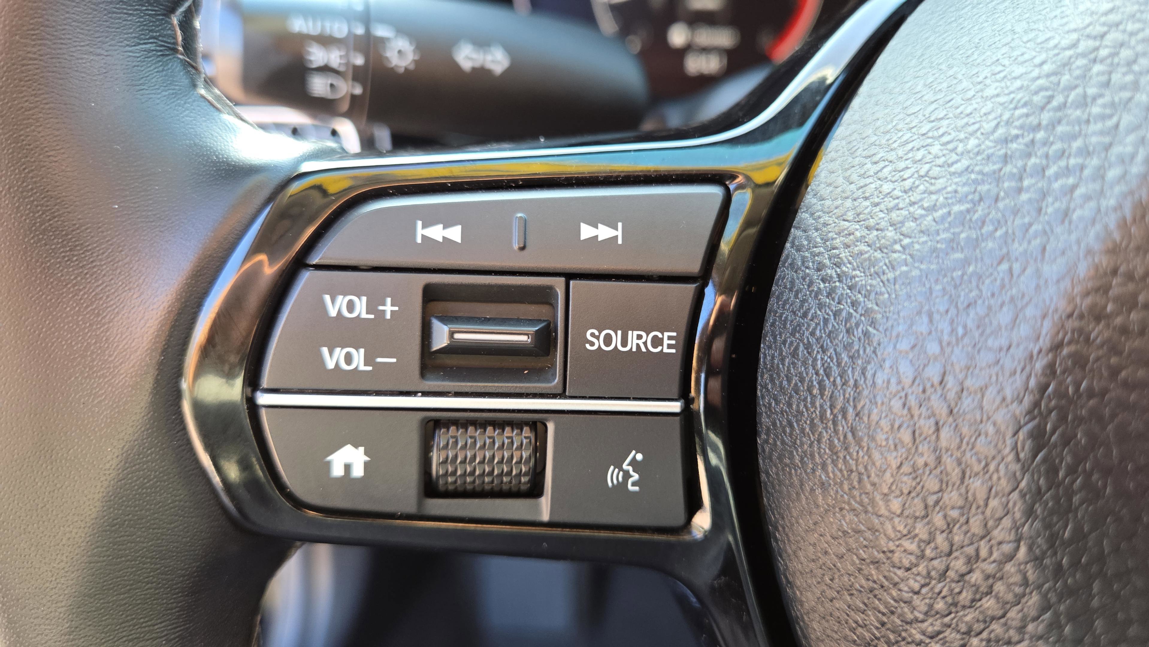 Used 2024 Honda Civic EX-L image 26