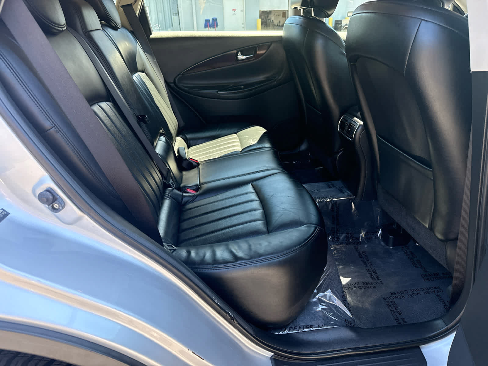 Used 2017 INFINITI QX50 AWD w/ Deluxe Touring Package image 14