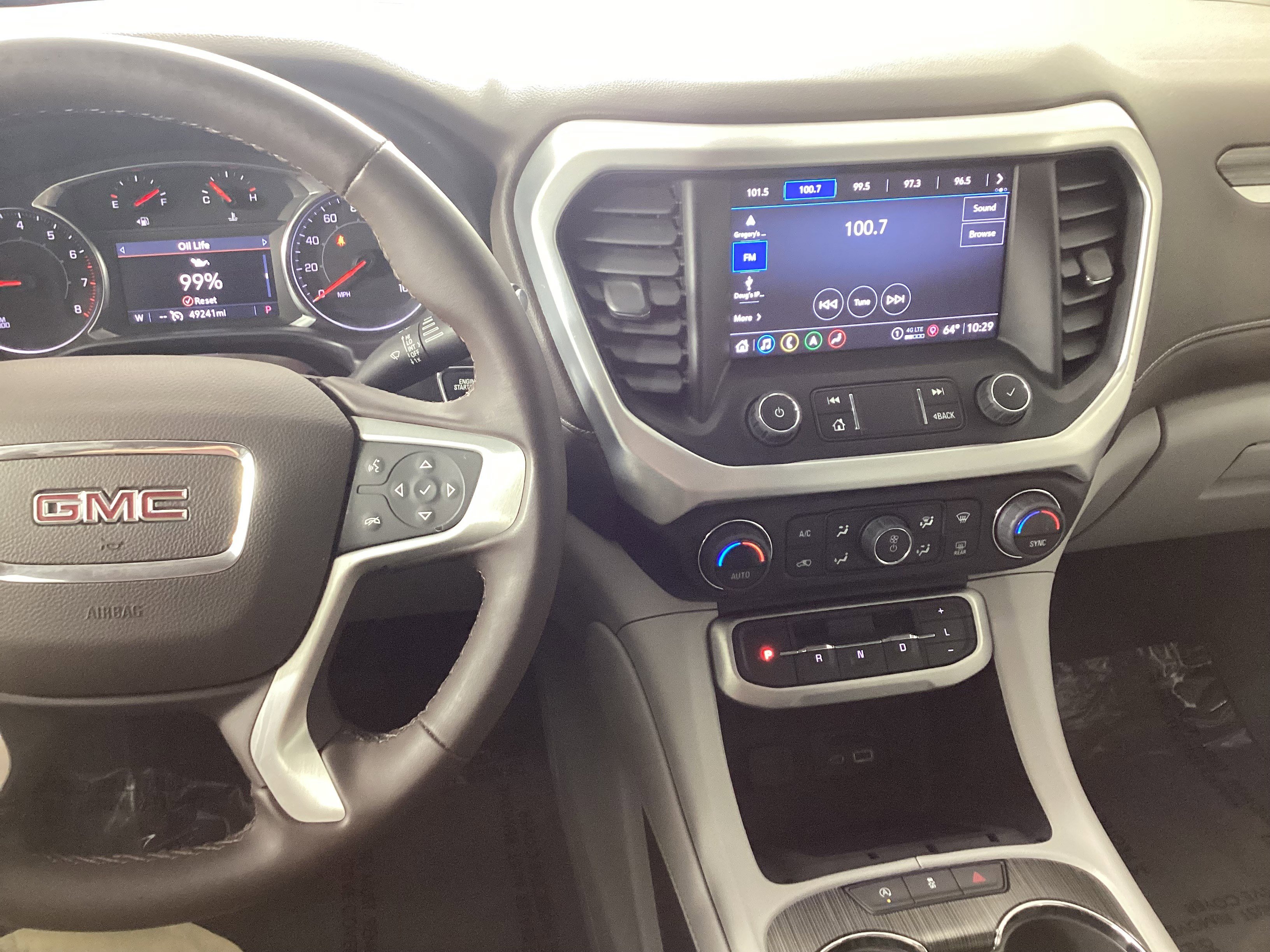 Used 2023 GMC Acadia SLT image 25