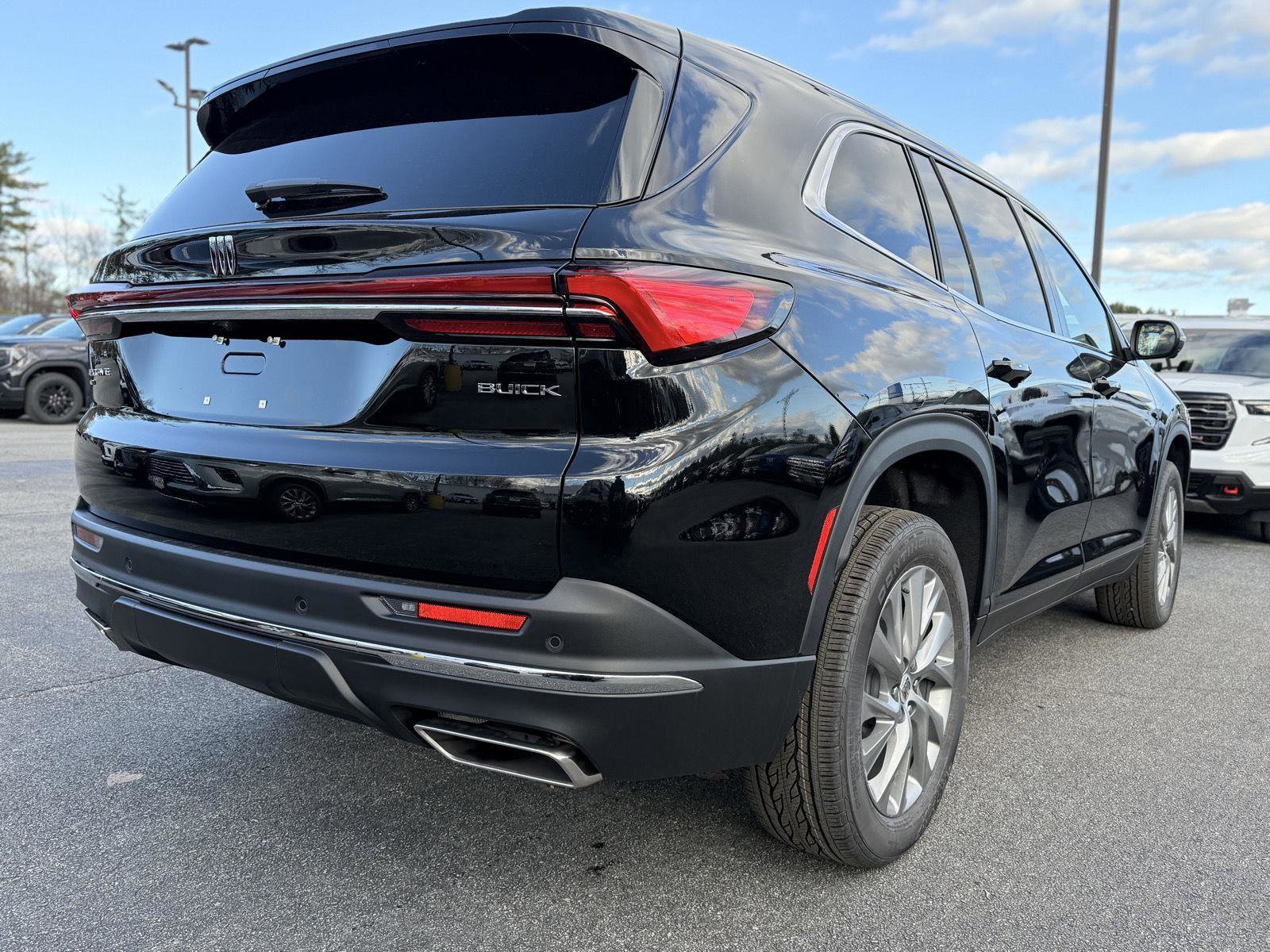 New 2026 Buick Enclave Preferred image 5