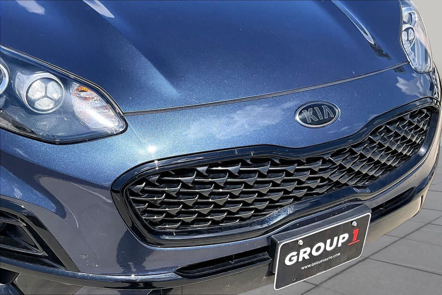 Certified 2022 Kia Sportage Nightfall Edition AWD/4WD image 28