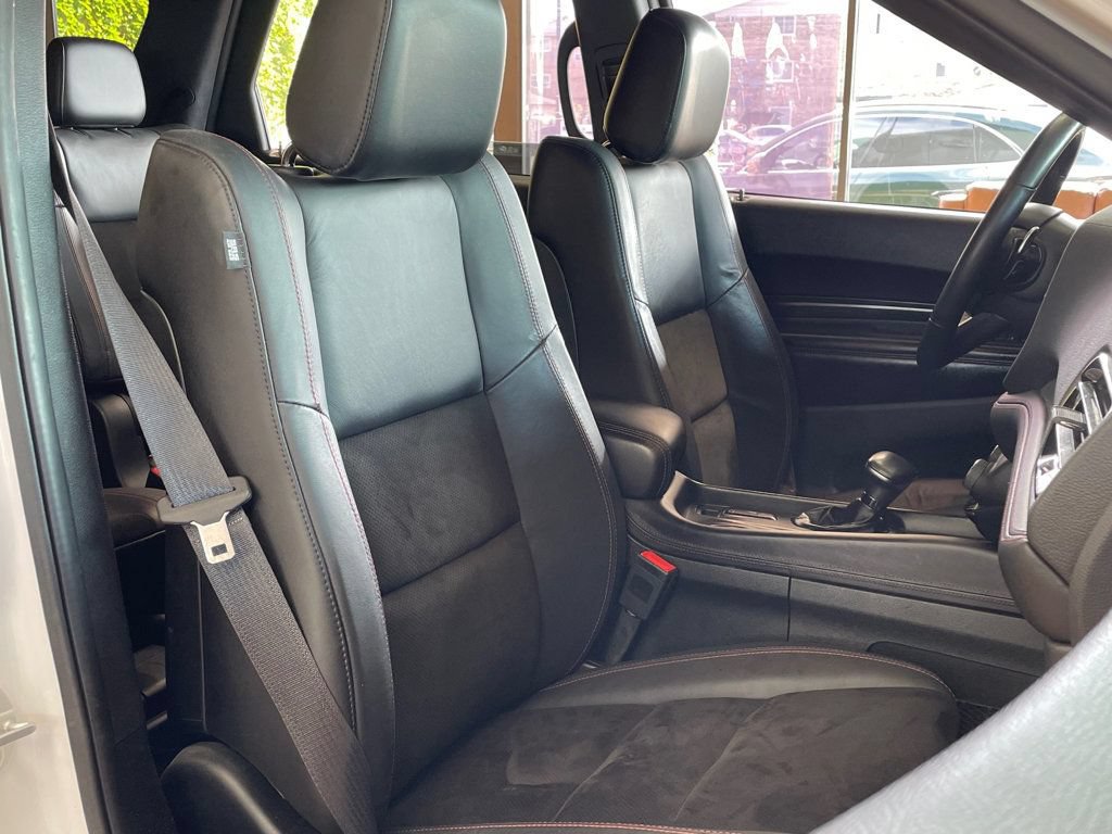 Used 2022 Dodge Durango R/T w/ Blacktop Package AWD/4WD image 29
